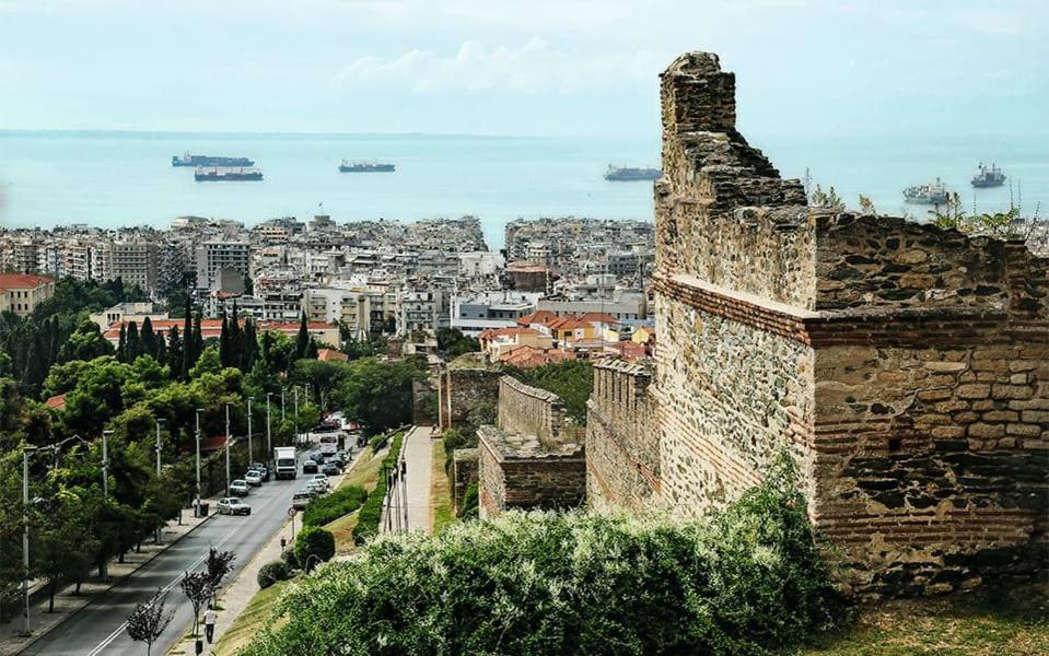 Retro Boutique Apt W Balcony In Historical Area Apartment Thessaloniki Exterior photo